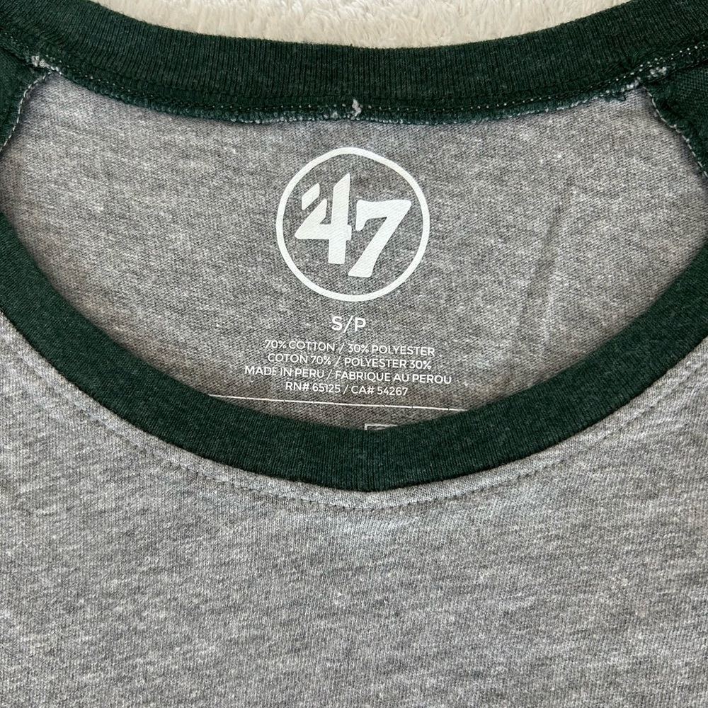milwaukee bucks raglan t-shirt - Picture 4 of 4